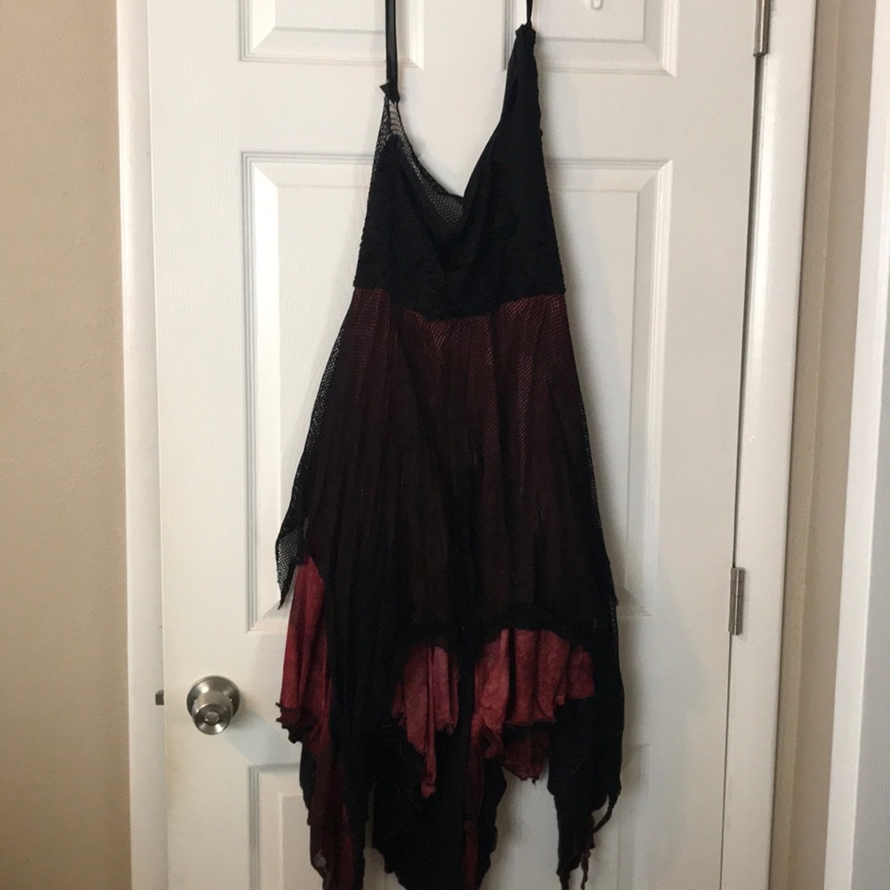God’s Wear Dress Black and Burgundy Size 12